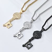 304 Stainless Steel 18K Gold Plated Basic Modern Style Classic Style Key Pendant Necklace main image 1