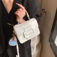 Women's Medium Pu Leather Solid Color Preppy Style Classic Style Sewing Thread Magnetic Buckle Crossbody Bag main image 4