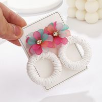 1 Pair Vacation Beach Sweet Circle Flower Arylic Raffia Hoop Earrings main image 3