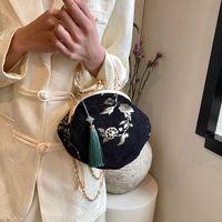 Women's Medium Cloth Solid Color Elegant Vintage Style Sewing Thread Lock Clasp Crossbody Bag main image 2