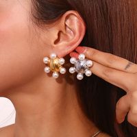 1 Pair Simple Style Classic Style Flower Plating 304 Stainless Steel 18K Gold Plated Ear Studs main image 5