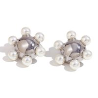 1 Pair Simple Style Classic Style Flower Plating 304 Stainless Steel 18K Gold Plated Ear Studs sku image 1