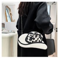 Women's Medium Polyester Cartoon Star Streetwear Oval Zipper Shoulder Bag main image 4