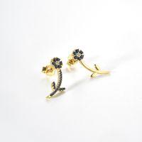 1 Pair Sweet Shiny Flower Inlay Sterling Silver Zircon 18K Gold Plated Ear Studs main image 3