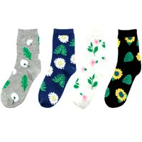 Women's Pastoral Leaves Flower Cotton Crew Socks A Pair main image 5