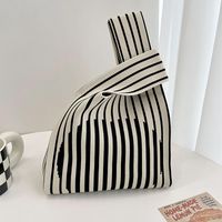Women's Medium Knit Stripe Vintage Style Classic Style Open Handbag main image 4