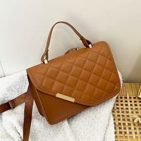 Women's Medium Pu Leather Lingge Vintage Style Classic Style Flip Cover Crossbody Bag sku image 5