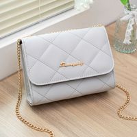 Women's Medium Pu Leather Solid Color Lingge Vintage Style Classic Style Magnetic Buckle Crossbody Bag sku image 3