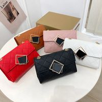 Women's Solid Color Lingge Pu Leather Magnetic Buckle Wallets main image 1