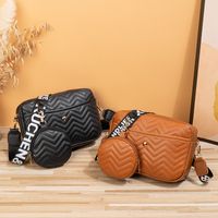 Women's Medium Pu Leather Waves Solid Color Streetwear Zipper Bag Sets main image 3