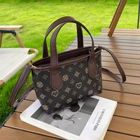 Women's Small PVC Printing Vintage Style Classic Style Zipper Bucket Bag main image 4