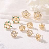 1 Par Estilo Simple Flor Embutido Cobre Diamantes De Imitación Pendientes main image 1