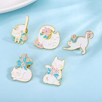 Simple Style Cat Zinc Alloy Stoving Varnish Women's Brooches main image 1