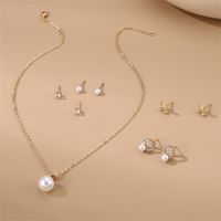 IG Style Modern Style Simple Style Fruit Heart Shape Bow Knot Alloy Inlay Artificial Pearls Rhinestones Women's Earrings Necklace sku image 5