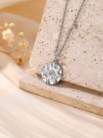 304 Stainless Steel Silver Plated Modern Style Simple Style Commute Starfish Heart Shape Shell Pendant Necklace sku image 3