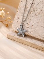 304 Stainless Steel Silver Plated Modern Style Simple Style Commute Starfish Heart Shape Shell Pendant Necklace sku image 5