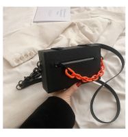 Women's Medium Pu Leather Solid Color Streetwear Lock Clasp Box Bag main image 3
