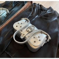 Women's Medium Pu Leather Solid Color Streetwear Rivet Lock Clasp Underarm Bag main image 4