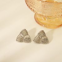 1 Pair Vintage Style Classic Style Triangle Geometric Spiral Stripe Plating 304 Stainless Steel 18K Gold Plated Ear Studs main image 4