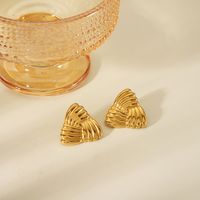 1 Pair Vintage Style Classic Style Triangle Geometric Spiral Stripe Plating 304 Stainless Steel 18K Gold Plated Ear Studs main image 6