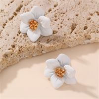 1 Pair IG Style Elegant Sweet Flower Plastic Ear Studs main image 3