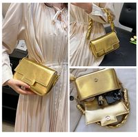 Women's Medium Pu Leather Solid Color Elegant Vintage Style Magnetic Buckle Square Bag main image 5