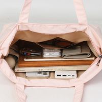Women's Medium Nylon Solid Color Basic Classic Style Zipper Tote Bag main image 6
