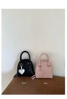 Women's Small Pu Leather Heart Shape Solid Color Streetwear Square Zipper Handbag main image 3