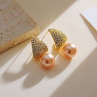 1 Pair Casual Simple Style Geometric Inlay Copper Rhinestones Pearl 18K Gold Plated Drop Earrings Ear Studs main image 6