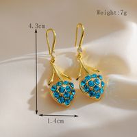 1 Pair Simple Style Shiny Round Leaves Inlay Copper Pearl Zircon 18K Gold Plated Drop Earrings sku image 3