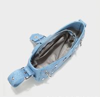 Women's Medium Pu Leather Solid Color Streetwear Rivet Zipper Underarm Bag main image 8