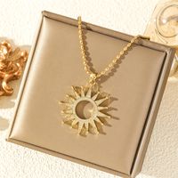Ferroalloy (201 Stainless Steel) Brass 18K Gold Plated Simple Style Classic Style Plating Inlay Sun Zircon Pendant Necklace main image 4