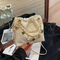 Women's Medium Pu Leather Solid Color Lingge Vintage Style Classic Style Sewing Thread Square String Crossbody Bag main image 6