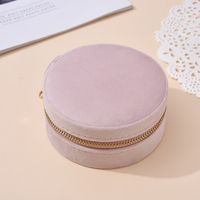Simple Style Solid Color Velvet Jewelry Boxes sku image 1