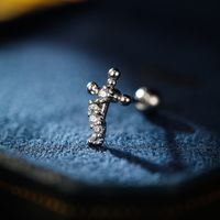 1 Piece Simple Style Classic Style Cross Plating Inlay Copper Zircon 18K Gold Plated Ear Studs main image 1