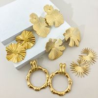 1 Pair Modern Style Classic Style Sector Plating 304 Stainless Steel 14K Gold Plated Drop Earrings main image 1