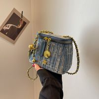 Women's Small Denim Solid Color Streetwear Zipper Crossbody Bag main image 6