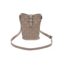 Women's Small Pu Leather Solid Color Streetwear Weave Magnetic Buckle Bucket Bag sku image 5