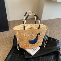 Women's Medium Straw Animal Vacation Classic Style Weave String Bucket Bag main image 5