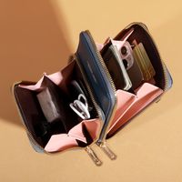 Women's Medium Pu Leather Solid Color Vintage Style Classic Style Zipper Phone Wallets main image 4