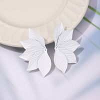 1 Piece Simple Style Leaf Layered Alloy Ear Studs main image 3