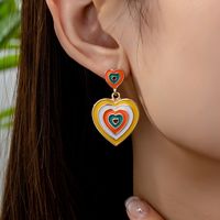 1 Pair Retro Simple Style Heart Shape Zinc Alloy Drop Earrings main image 1