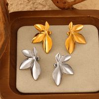 1 Pair Casual Simple Style Commute Quadrilateral Round Leaves Hollow Out Inlay 304 Stainless Steel Artificial Pearls 18K Gold Plated Drop Earrings main image 8