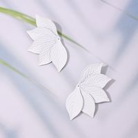 1 Piece Simple Style Leaf Layered Alloy Ear Studs main image 8