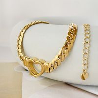 304 Stainless Steel 18K Gold Plated Classic Style Streetwear Hollow Out Heart Shape Necklace main image 8