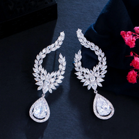 1 Pair Elegant Wedding Flower Inlay Copper Zircon White Gold Plated Drop Earrings main image 6