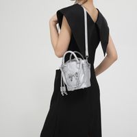 امرأة جلد غير حقيقي اللون الصامد عقدة القوس فاسق خيوط الخياطة سلسلة حقيبة يد حقيبة دلو sku image 5