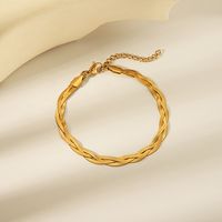 304 Stainless Steel 18K Gold Plated Simple Style Twist Bracelets main image 6