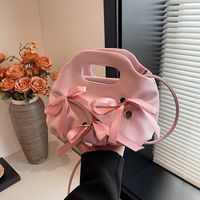 Women's Medium Pu Leather Solid Color Classic Style Streetwear Bowknot Square Zipper Crossbody Bag main image video