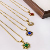 304 Stainless Steel 18K Gold Plated Retro Sweet Inlay Flower Zircon Pendant Necklace main image 5